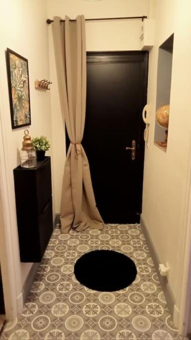Les Loges Du Theatre Maison Prive 150m2 Acceuil Maximum 14 Personnes Degustation Champagne Offerte Jacuzzi Sauna Jeux Velos Emplacement Exceptionnel Et Chic, 200m De L'avenue De Champagne, Gare, Musee, Jardins, Restaurations, Toutes Commodites Apartamento *