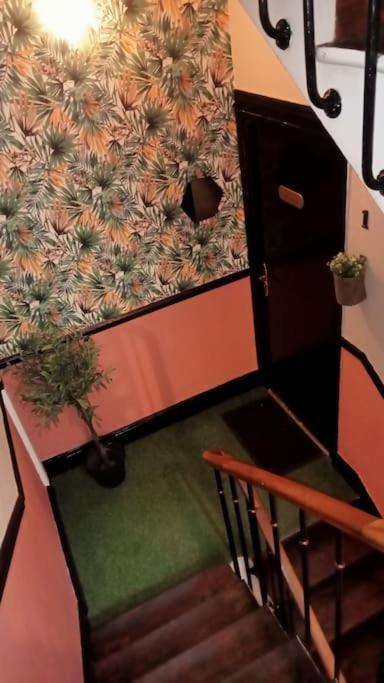 Les Loges Du Theatre Maison Prive 150m2 Acceuil Maximum 14 Personnes Degustation Champagne Offerte Jacuzzi Sauna Jeux Velos Emplacement Exceptionnel Et Chic, 200m De L'avenue De Champagne, Gare, Musee, Jardins, Restaurations, Toutes Commodites Apartment