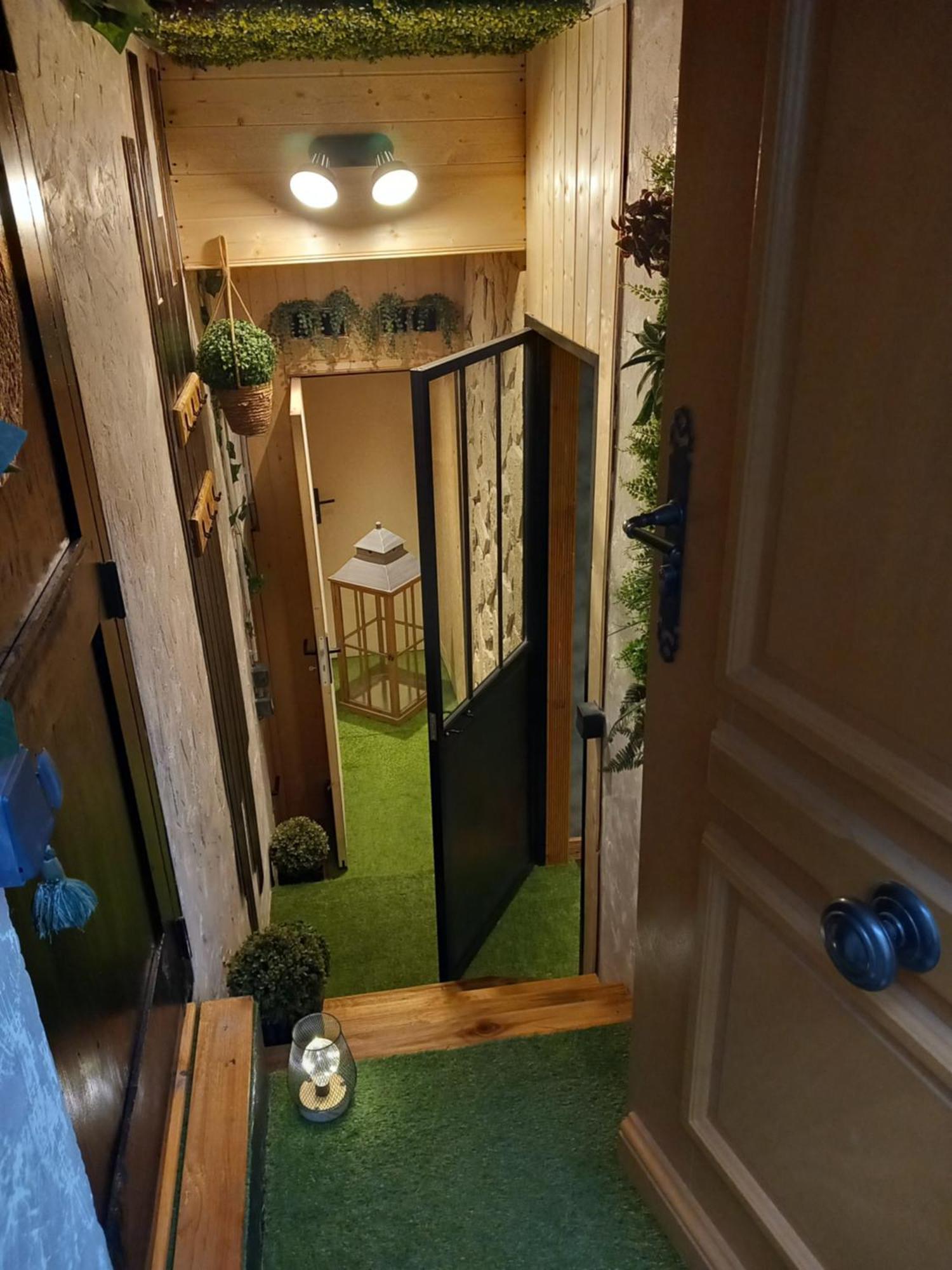 Les Loges Du Theatre Maison Prive 150m2 Acceuil Maximum 14 Personnes Degustation Champagne Offerte Jacuzzi Sauna Jeux Velos Emplacement Exceptionnel Et Chic, 200m De L'avenue De Champagne, Gare, Musee, Jardins, Restaurations, Toutes Commodites Apartment